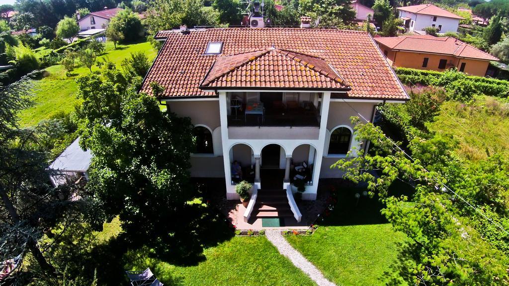 La Coralia B&B Massa  Bagian luar foto