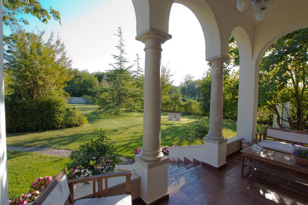 La Coralia B&B Massa  Bagian luar foto
